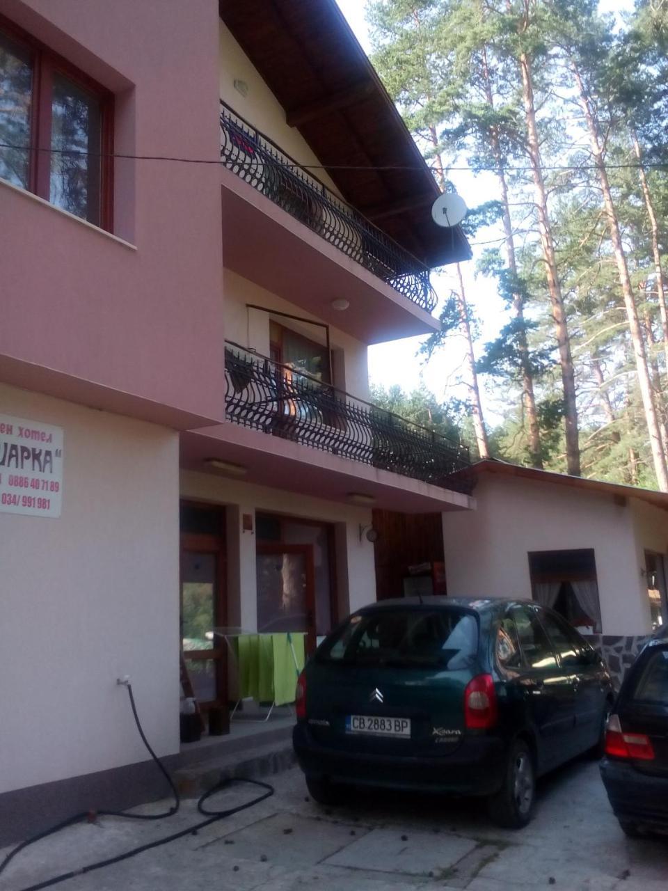 Family Hotel Shisharka Batak Exteriör bild